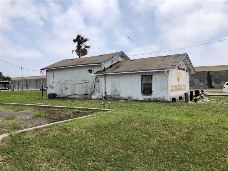 10306 S Padre Island Drive, Corpus Christi, Texas 78418, ,Residential,For sale,Padre Island,383648