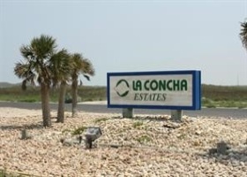 Entry Sign to La Concha