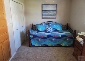 942 Gateway, Crystal Beach, Texas 77650, 2 Bedrooms Bedrooms, ,1 BathroomBathrooms,Home,For sale,Gateway,20230319