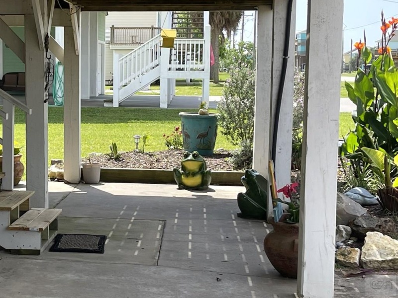 968 Surfview, Crystal Beach, Texas 77650, 4 Bedrooms Bedrooms, ,2 BathroomsBathrooms,Home,For sale,Surfview,20230396