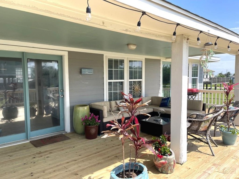 968 Surfview, Crystal Beach, Texas 77650, 4 Bedrooms Bedrooms, ,2 BathroomsBathrooms,Home,For sale,Surfview,20230396
