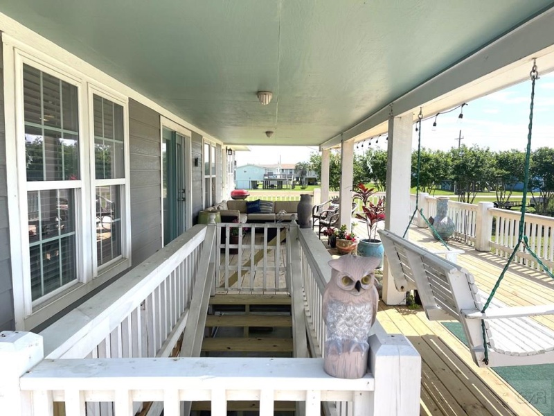 968 Surfview, Crystal Beach, Texas 77650, 4 Bedrooms Bedrooms, ,2 BathroomsBathrooms,Home,For sale,Surfview,20230396