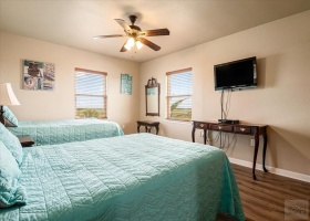 1187 N Stingaree Drive, Crystal Beach, Texas 77650, 3 Bedrooms Bedrooms, ,3 BathroomsBathrooms,Home,For sale,Stingaree Drive,20230423