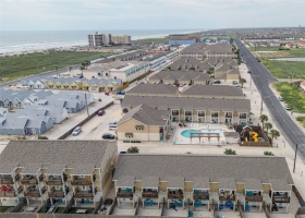 14916 Packery View, Corpus Christi, Texas 78418, 6 Bedrooms Bedrooms, ,4 BathroomsBathrooms,Townhouse,For sale,Packery View,419996