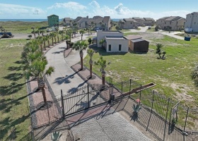 7393 State HWY 361 1-A, Port Aransas, Texas 78373, 5 Bedrooms Bedrooms, ,4 BathroomsBathrooms,Home,For sale,State HWY 361 1-A,419919