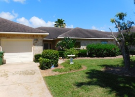 30 Golf House Rd., Laguna Vista, Texas 78578, 2 Bedrooms Bedrooms, ,2 BathroomsBathrooms,Townhouse,For sale,Golf House Rd.,97515