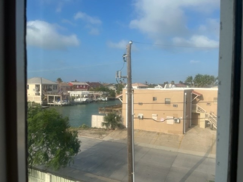 401 Island Ave., Port Isabel, Texas 78578, 2 Bedrooms Bedrooms, ,1 BathroomBathrooms,Condo,For sale,Oyster Cove,Island Ave.,97574