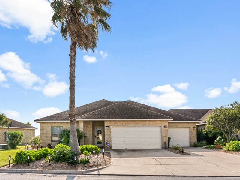 56 Torrey Pines Rd., Laguna Vista, Texas 78578, 3 Bedrooms Bedrooms, ,2 BathroomsBathrooms,Townhouse,For sale,Torrey Pines Rd.,97575