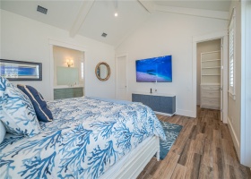 MASTER BEDROOM W/PRIVATE DECK