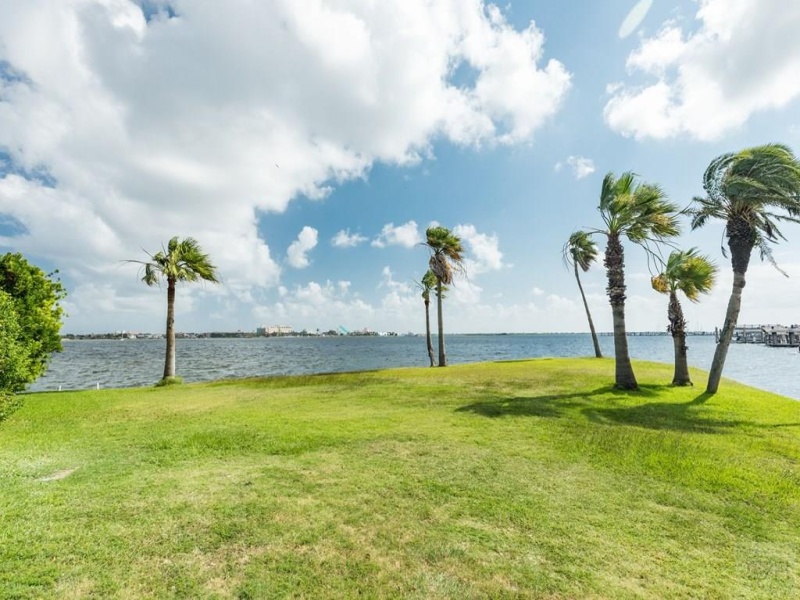 1019 Palm Cove Court, Galveston, Texas 77554, ,Land,For sale,Palm Cove Court,20230590