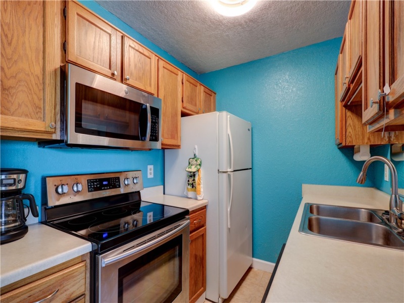 14428 Compass Street, Corpus Christi, Texas 78418, 1 Bedroom Bedrooms, ,1 BathroomBathrooms,Condo,For sale,Compass,421556