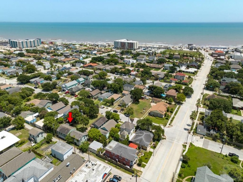 4410 Ave S 1/2, Galveston, Texas 77550, 1 Bedroom Bedrooms, ,1 BathroomBathrooms,Home,For sale,Ave S 1/2,20230642