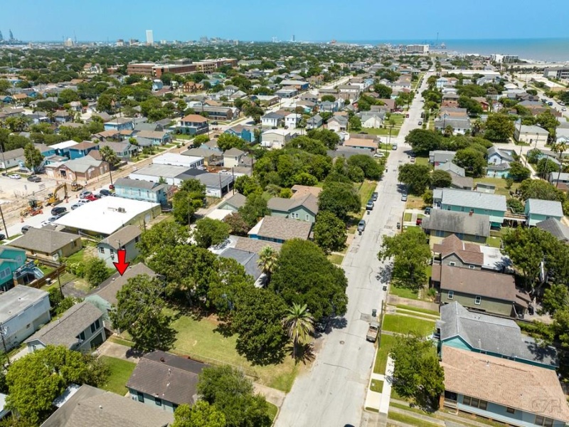 4410 Ave S 1/2, Galveston, Texas 77550, 1 Bedroom Bedrooms, ,1 BathroomBathrooms,Home,For sale,Ave S 1/2,20230642