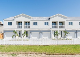 109 E Parade Dr., South Padre Island, Texas 78597, 2 Bedrooms Bedrooms, ,2 BathroomsBathrooms,Condo,For sale,Horizon at Padre,Parade Dr.,97713
