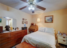 220 E White Avenue, Port Aransas, Texas 78373, 2 Bedrooms Bedrooms, ,2 BathroomsBathrooms,Home,For sale,White,424364