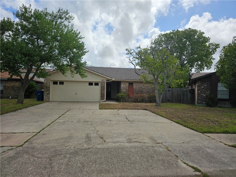 9551 Waxwing Street, Corpus Christi, Texas 78418, 3 Bedrooms Bedrooms, ,2 BathroomsBathrooms,Home,For sale,Waxwing,425941