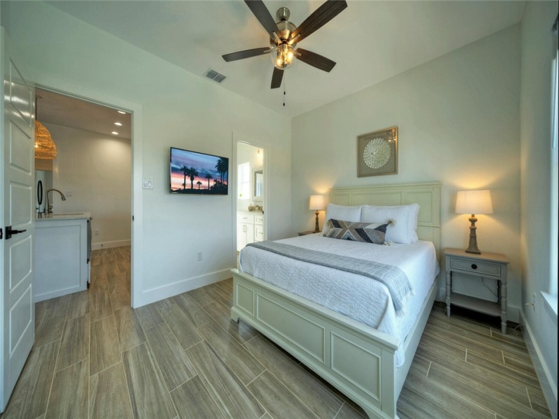 162 La Concha Boulevard, Port Aransas, Texas 78373, 4 Bedrooms Bedrooms, ,4 BathroomsBathrooms,Condo,For sale,La Concha,418486