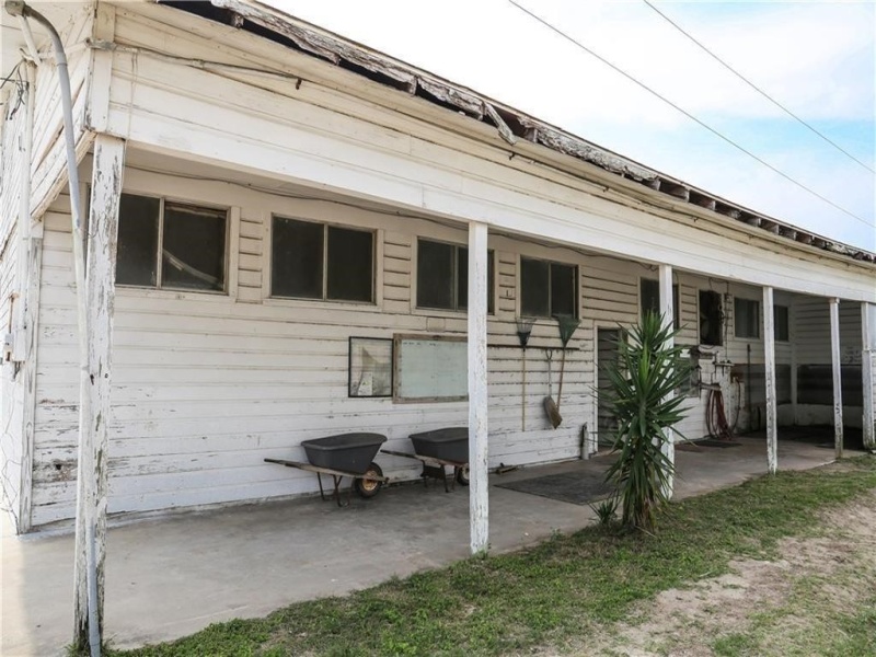 1818 Caribbean Drive, Corpus Christi, Texas 78418, 3 Bedrooms Bedrooms, ,3 BathroomsBathrooms,Residential,For sale,Caribbean,426006