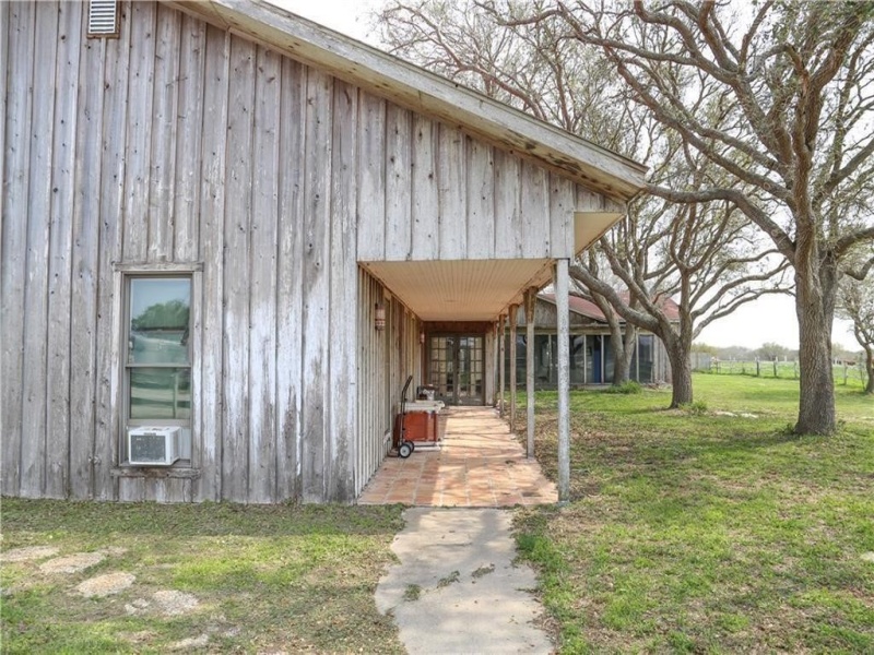 1818 Caribbean Drive, Corpus Christi, Texas 78418, 3 Bedrooms Bedrooms, ,3 BathroomsBathrooms,Residential,For sale,Caribbean,426006