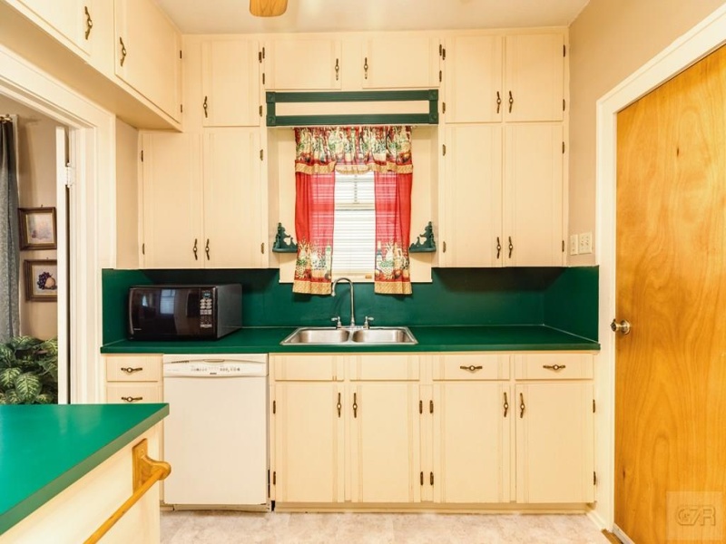 4917 Austin Drive, Galveston, Texas 77551, 2 Bedrooms Bedrooms, ,1 BathroomBathrooms,Home,For sale,Austin Drive,20230558