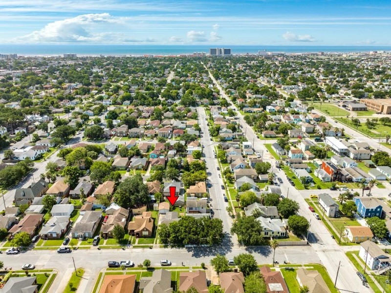 4917 Austin Drive, Galveston, Texas 77551, 2 Bedrooms Bedrooms, ,1 BathroomBathrooms,Home,For sale,Austin Drive,20230558