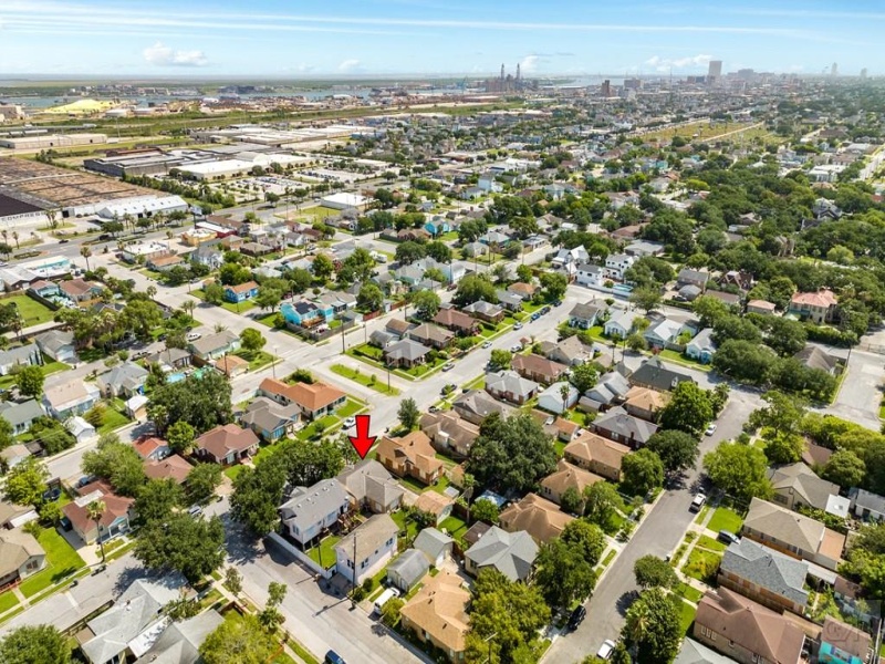 4917 Austin Drive, Galveston, Texas 77551, 2 Bedrooms Bedrooms, ,1 BathroomBathrooms,Home,For sale,Austin Drive,20230558