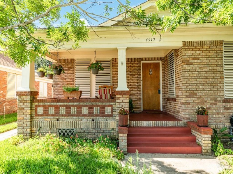 4917 Austin Drive, Galveston, Texas 77551, 2 Bedrooms Bedrooms, ,1 BathroomBathrooms,Home,For sale,Austin Drive,20230558