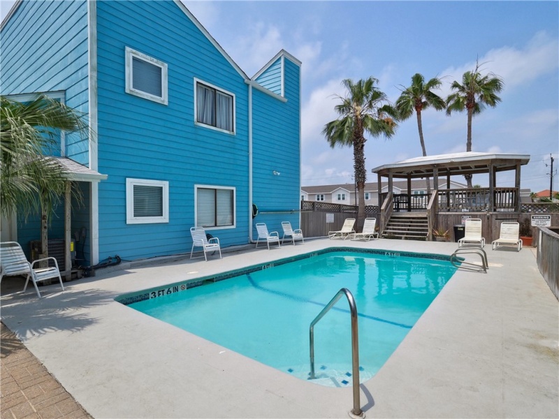 15010 Leeward Drive, Corpus Christi, Texas 78418, 1 Bedroom Bedrooms, ,1 BathroomBathrooms,Condo,For sale,Leeward,426113