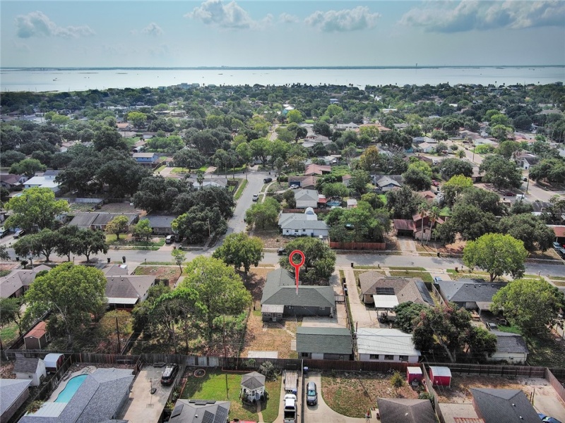 3202 Meadow Ridge Drive, Corpus Christi, Texas 78418, 3 Bedrooms Bedrooms, ,2 BathroomsBathrooms,Home,For sale,Meadow Ridge,426352