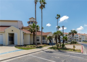 14721 Whitecap Boulevard, Corpus Christi, Texas 78418, 1 Bedroom Bedrooms, ,1 BathroomBathrooms,Condo,For sale,Whitecap,426594