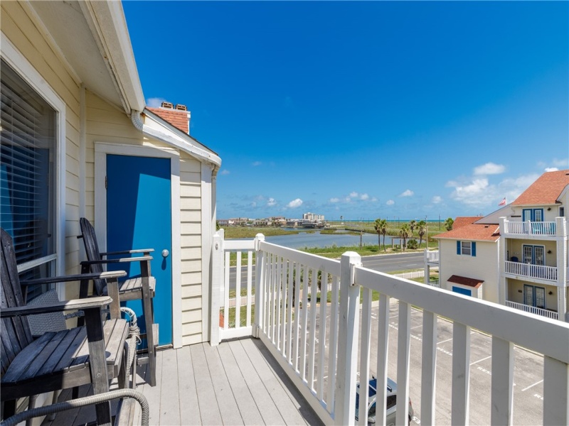 14721 Whitecap Boulevard, Corpus Christi, Texas 78418, 1 Bedroom Bedrooms, ,1 BathroomBathrooms,Condo,For sale,Whitecap,426594