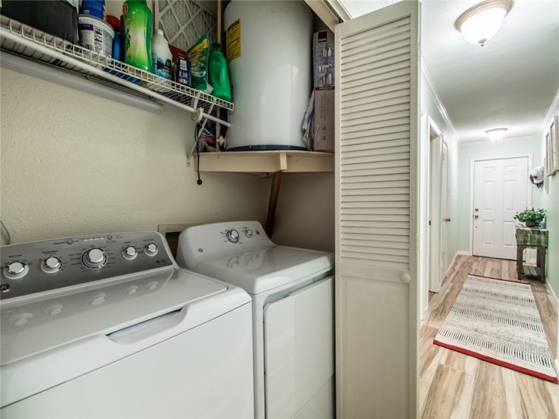 Full size washer and dryer closet