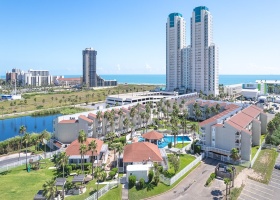 200 Padre Blvd., South Padre Island, Texas 78597, 2 Bedrooms Bedrooms, ,2 BathroomsBathrooms,Condo,For sale,Gulf Point Condominiums,Padre Blvd.,98930
