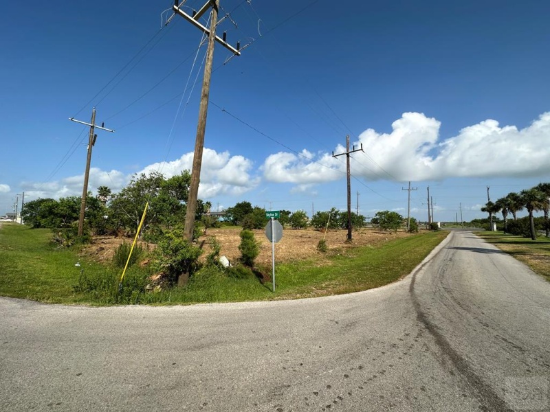1336 HWY 87, Crystal Beach, Texas 77650, ,Land,For sale,HWY 87,20230638