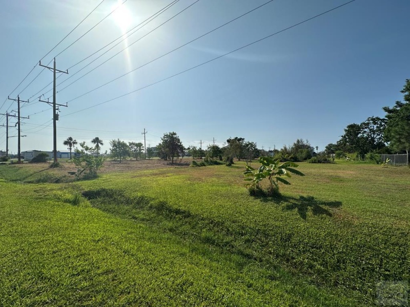 1336 HWY 87, Crystal Beach, Texas 77650, ,Land,For sale,HWY 87,20230638