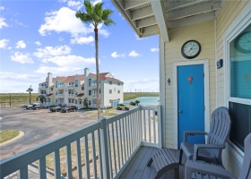 14721 Whitecap Boulevard, Corpus Christi, Texas 78418, 1 Bedroom Bedrooms, ,1 BathroomBathrooms,Condo,For sale,Whitecap,426972