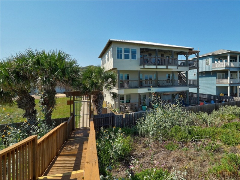 862 Ocean Side, Port Aransas, Texas 78373, 5 Bedrooms Bedrooms, ,4 BathroomsBathrooms,Home,For sale,Ocean Side,427014