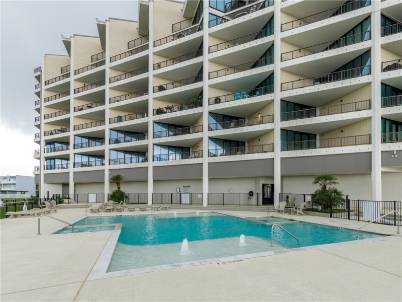 1000 N Station, Port Aransas, Texas 78373, 2 Bedrooms Bedrooms, ,2 BathroomsBathrooms,Condo,For sale,Station,427058