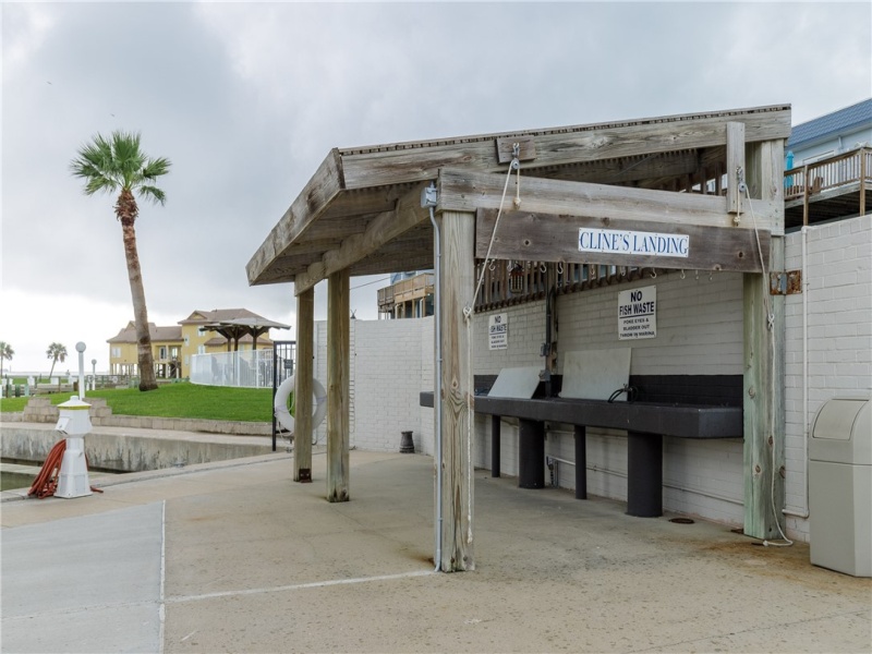 1000 N Station, Port Aransas, Texas 78373, 2 Bedrooms Bedrooms, ,2 BathroomsBathrooms,Condo,For sale,Station,427058