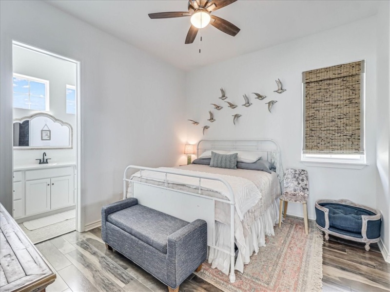 Second level ensuite