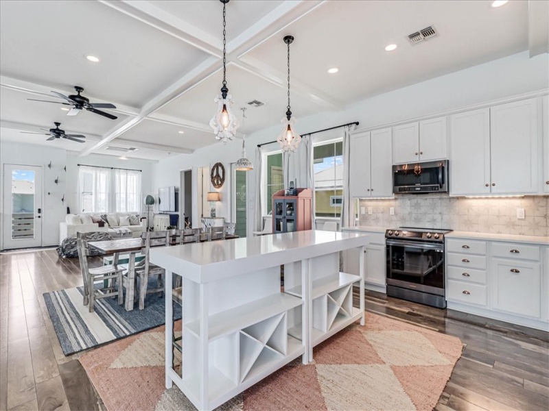 New island and all new appliances in kitchen plus new tile