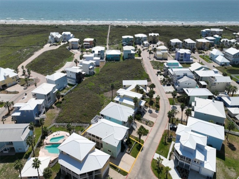 Drone shot showing how close to the beach and golf cart access