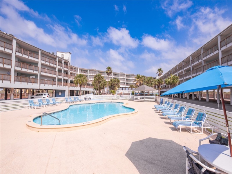 5973 Hwy 361 - Park Road 53, Port Aransas, Texas 78373, 3 Bedrooms Bedrooms, ,2 BathroomsBathrooms,Condo,For sale,Hwy 361 - Park Road 53,427141