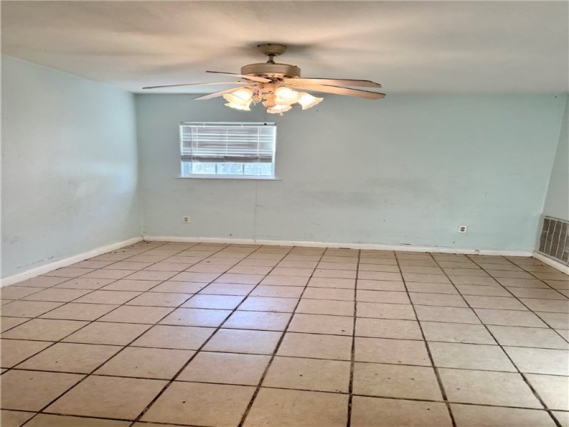 447 Glenoak Drive, Corpus Christi, Texas 78418, 3 Bedrooms Bedrooms, ,2 BathroomsBathrooms,Home,For sale,Glenoak,427337