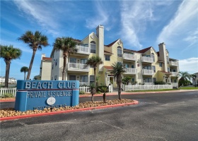 14721 Whitecap Boulevard, Corpus Christi, Texas 78418, 1 Bedroom Bedrooms, ,1 BathroomBathrooms,Condo,For sale,Whitecap,427437