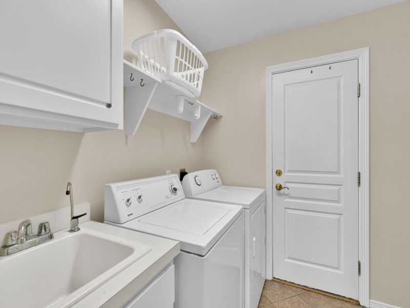 7 Harbor Point, Laguna Vista, Texas 78578, 3 Bedrooms Bedrooms, ,2 BathroomsBathrooms,Townhouse,For sale,Harbor Point,99018