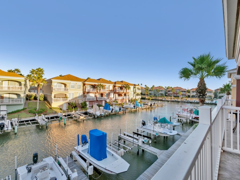 7 Harbor Point, Laguna Vista, Texas 78578, 3 Bedrooms Bedrooms, ,2 BathroomsBathrooms,Townhouse,For sale,Harbor Point,99018
