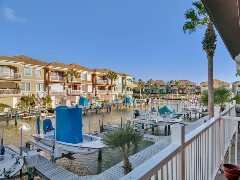 7 Harbor Point, Laguna Vista, Texas 78578, 3 Bedrooms Bedrooms, ,2 BathroomsBathrooms,Townhouse,For sale,Harbor Point,99018