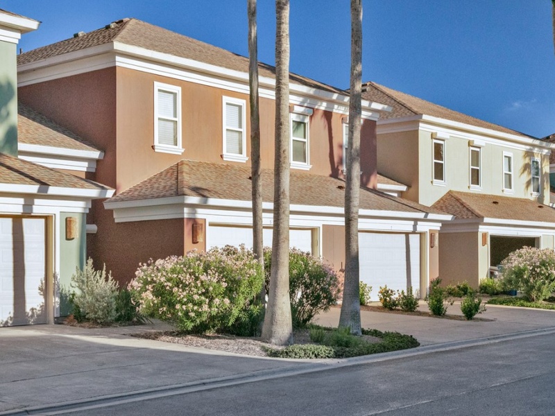 7 Harbor Point, Laguna Vista, Texas 78578, 3 Bedrooms Bedrooms, ,2 BathroomsBathrooms,Townhouse,For sale,Harbor Point,99018