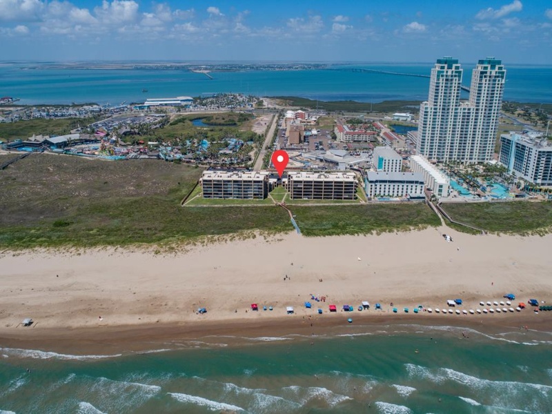 Large Sea Vista Beach Area